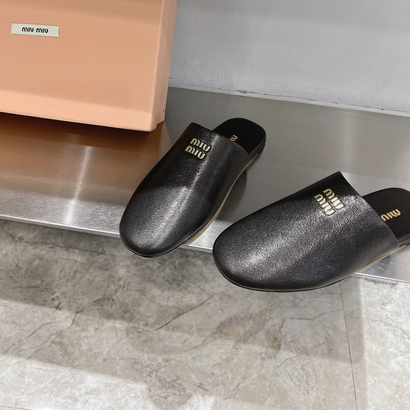Mules Slippers Black Lambskin - 35