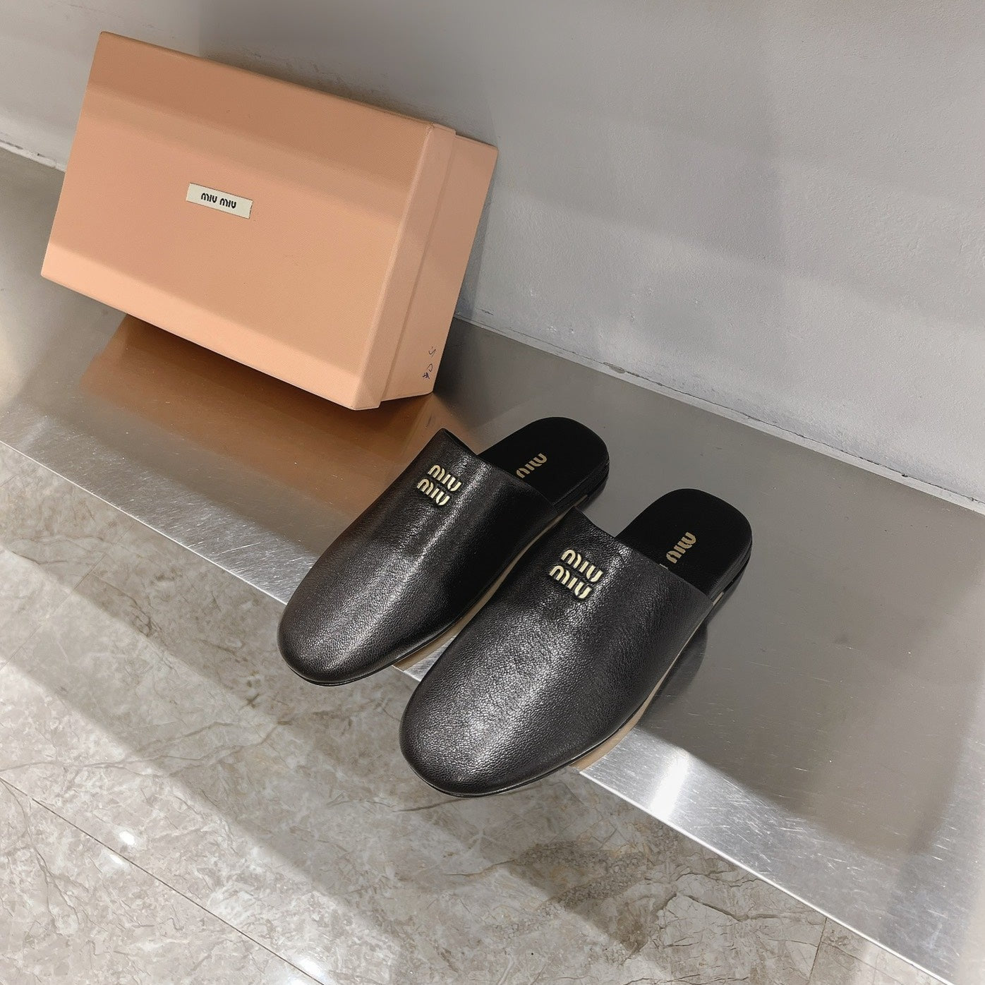 Mules Slippers Black Lambskin - 35