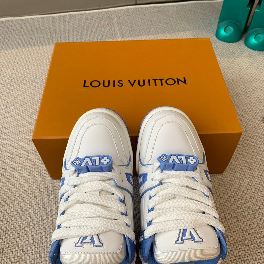 LV TRAINER MAXI SNEAKER IN WHITE MIX OCEAN BLUE CALFSKIN - 35