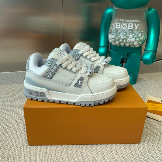 LV TRAINER MAXI SNEAKER IN WHITE MIX DOVE GRAY CALFSKIN - 35