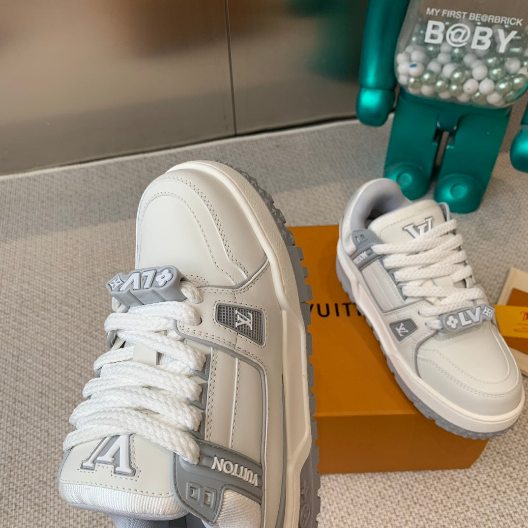 LV TRAINER MAXI SNEAKER IN WHITE MIX DOVE GRAY CALFSKIN - 35