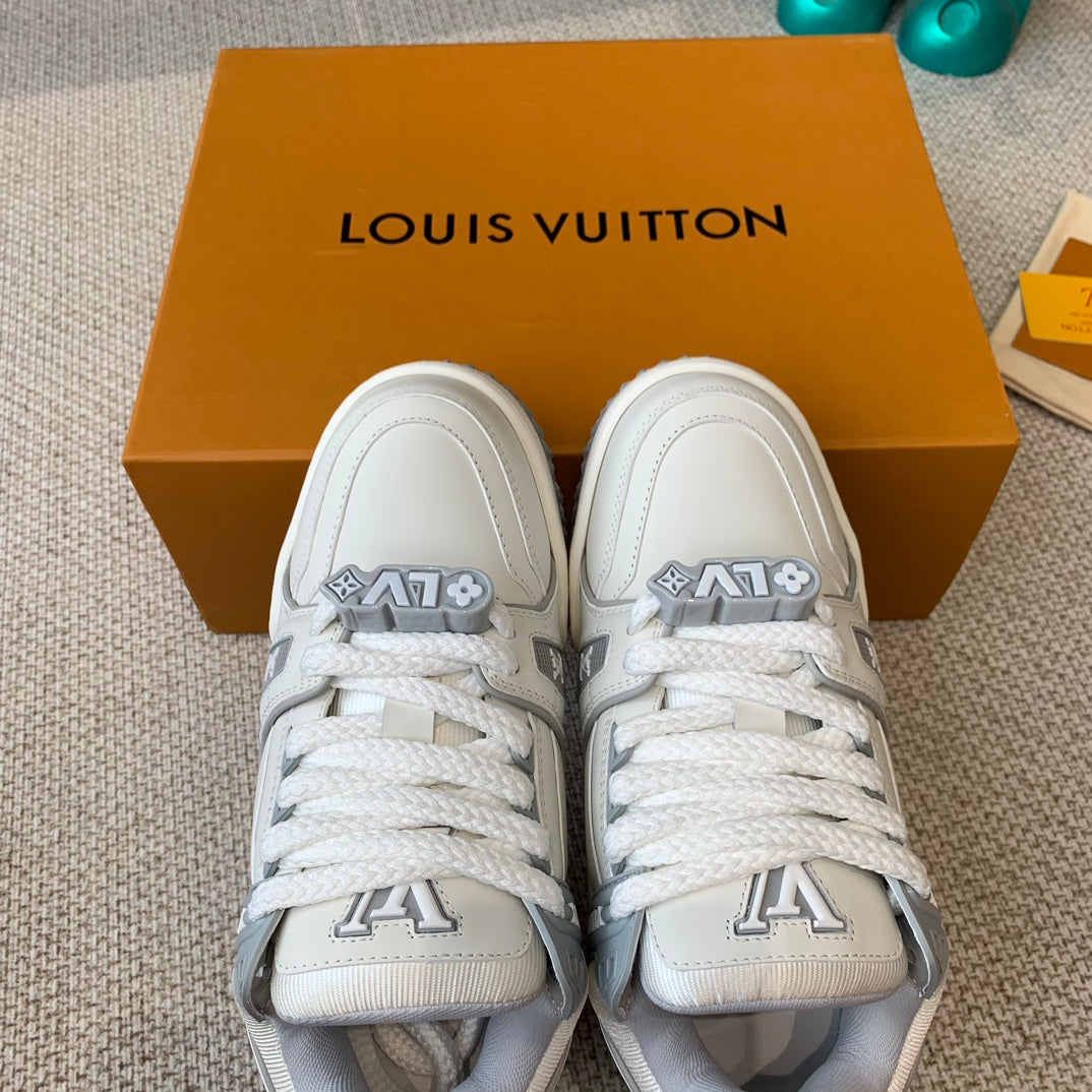LV TRAINER MAXI SNEAKER IN WHITE MIX DOVE GRAY CALFSKIN - 35