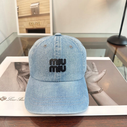 БЕЙСБОЛКА MIUMIU СТИЛЬ 27