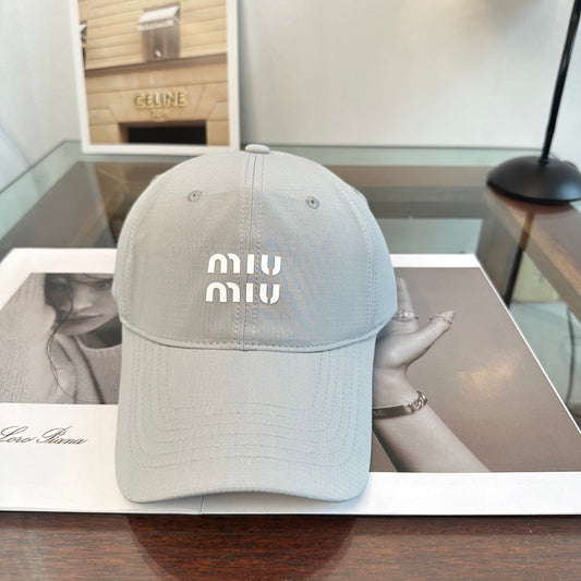 БЕЙСБОЛКА MIUMIU СТИЛЬ 21