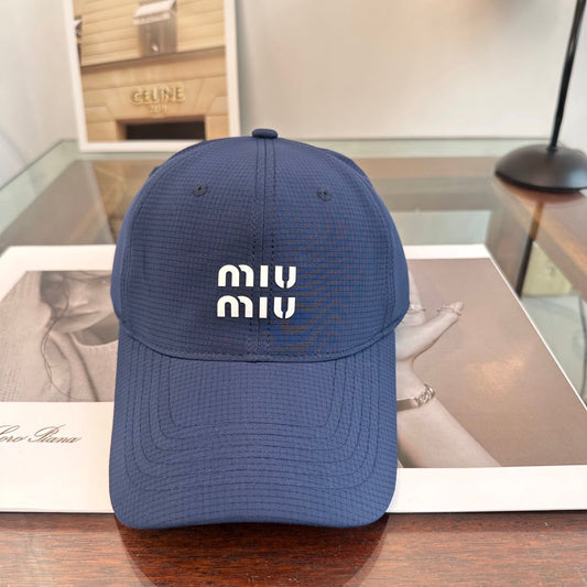 БЕЙСБОЛКА MIUMIU СТИЛЬ 20