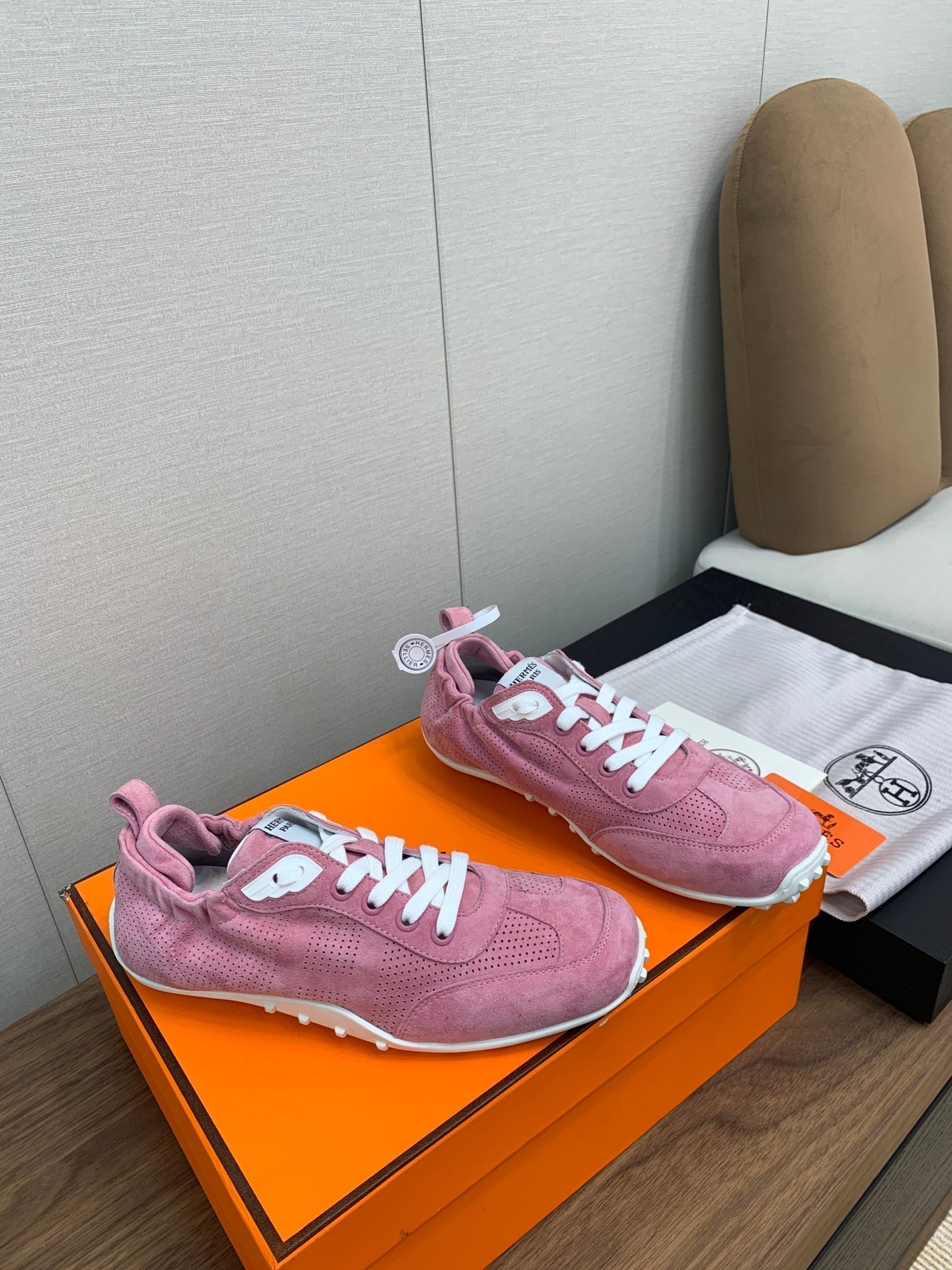 SKATEBOARD SHOES DARK PINK SUEDE - 35
