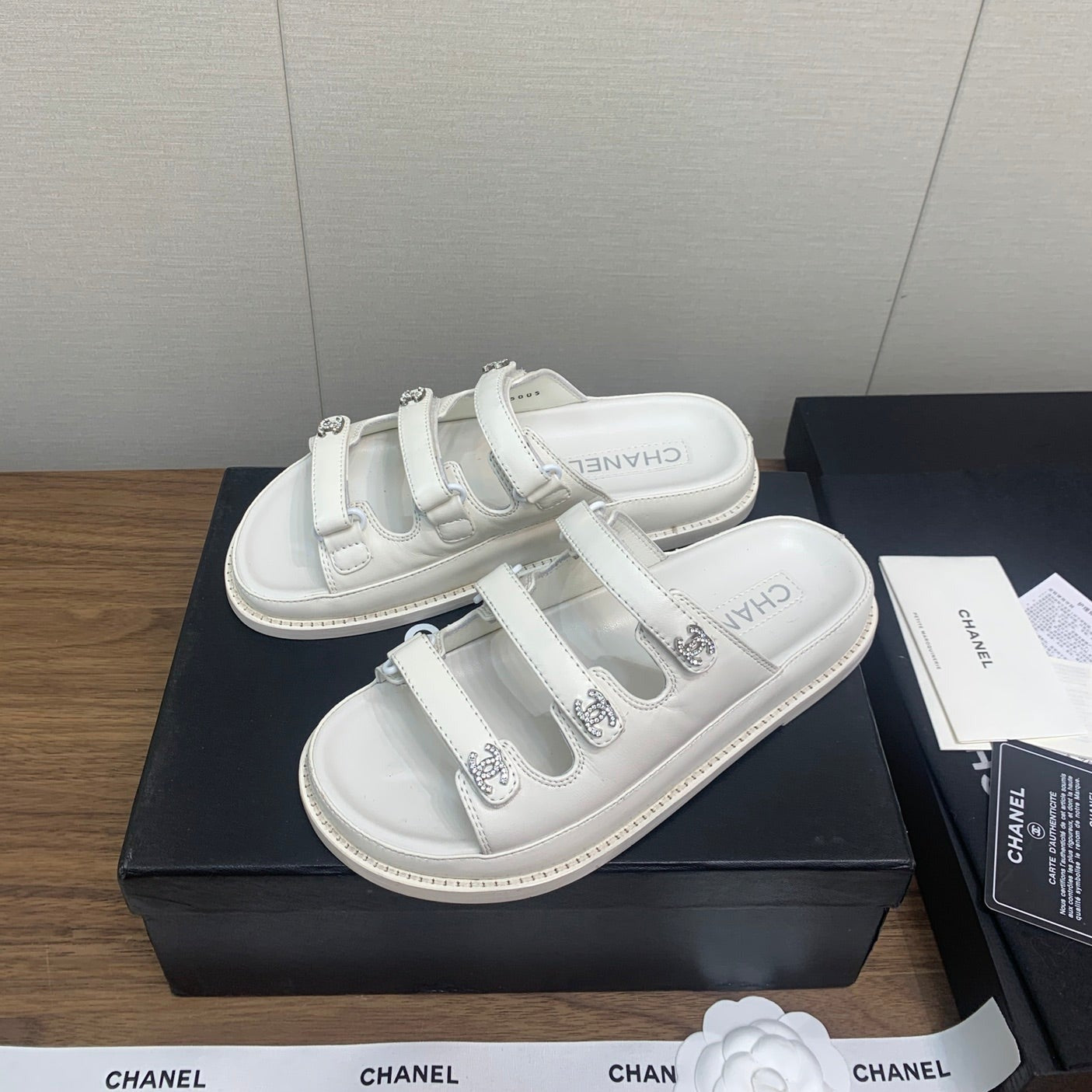 DAD SANDAL IN WHITE LAMBSKIN MULE - 35