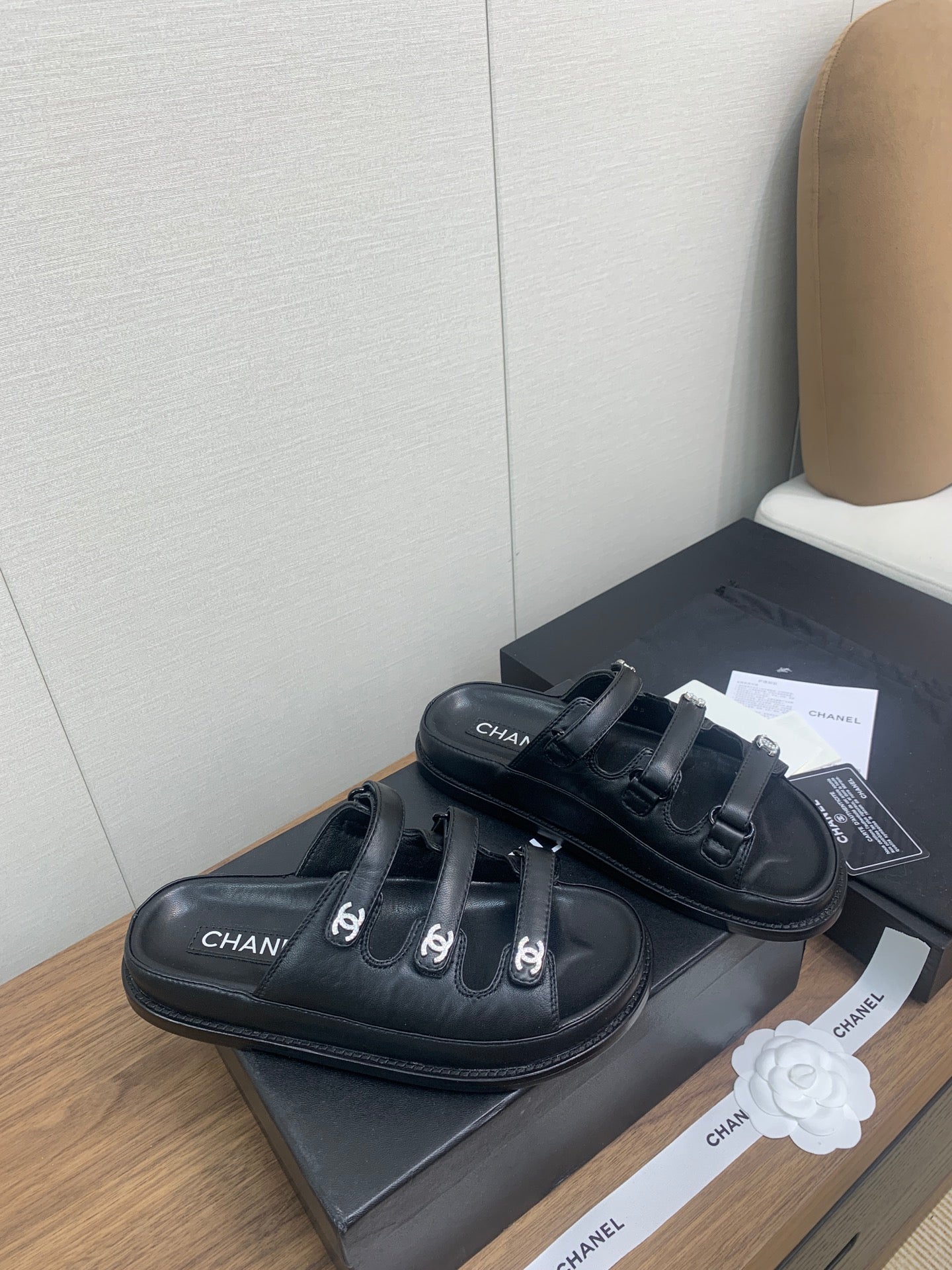 DAD SANDAL IN BLACK LAMBSKIN MULE - 35