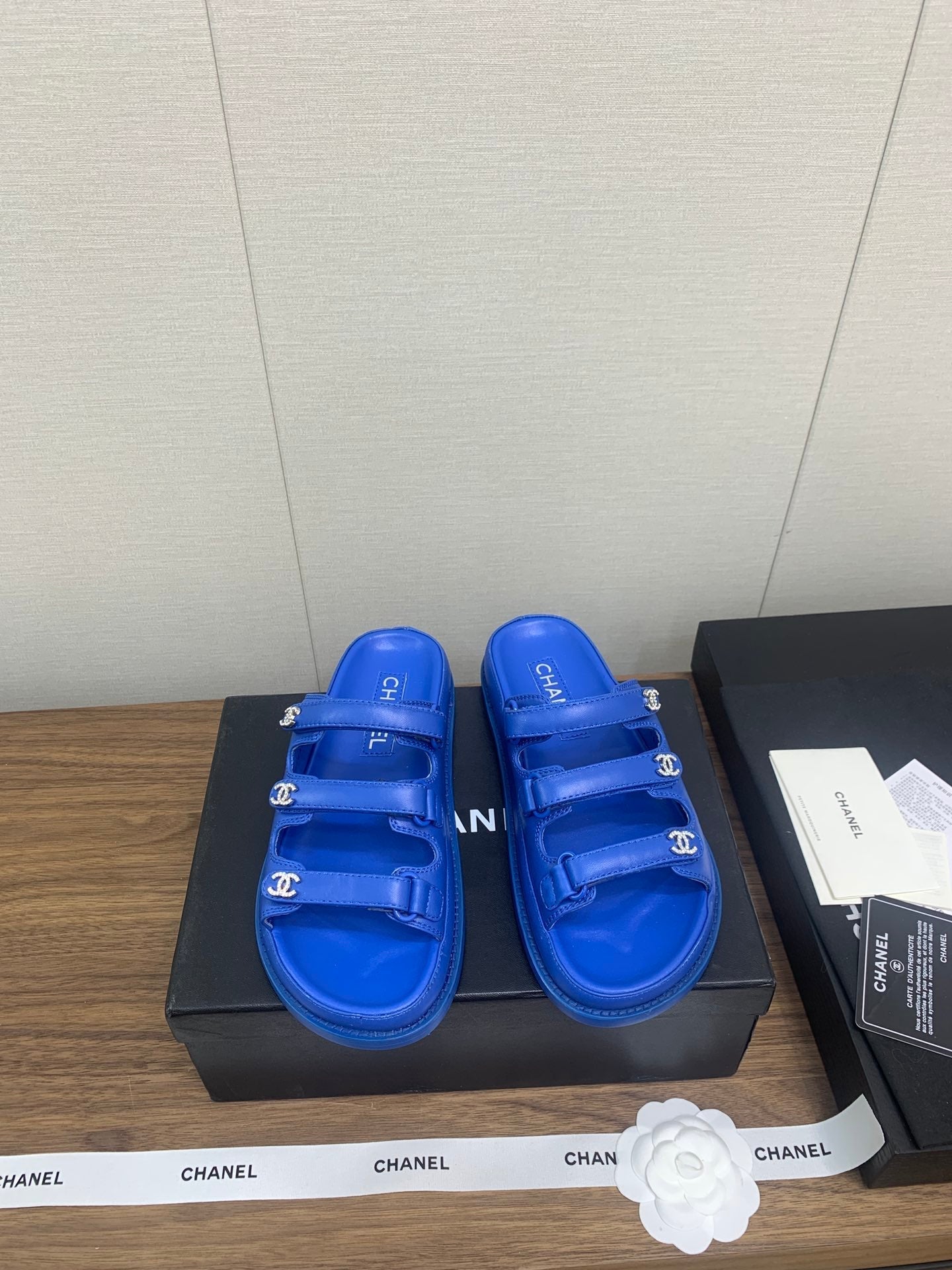 DAD SANDAL IN COBALT BLUE LAMBSKIN MULE - 35
