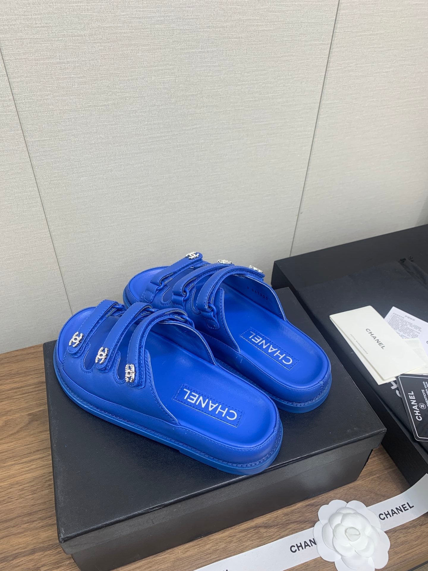 DAD SANDAL IN COBALT BLUE LAMBSKIN MULE - 35