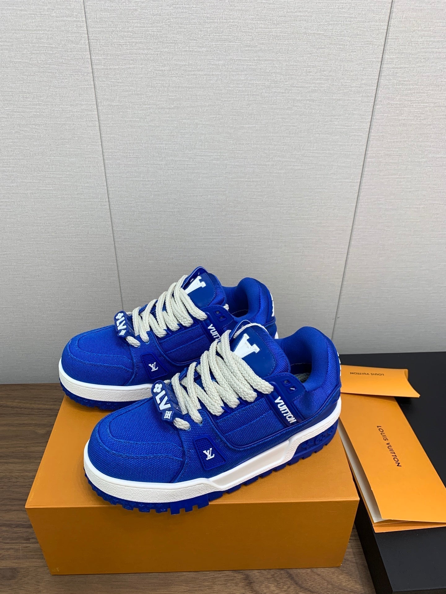 LV WOMEN'S TRAINER IN COBALT BLUE JACQUARD AND CALFSKIN - 35