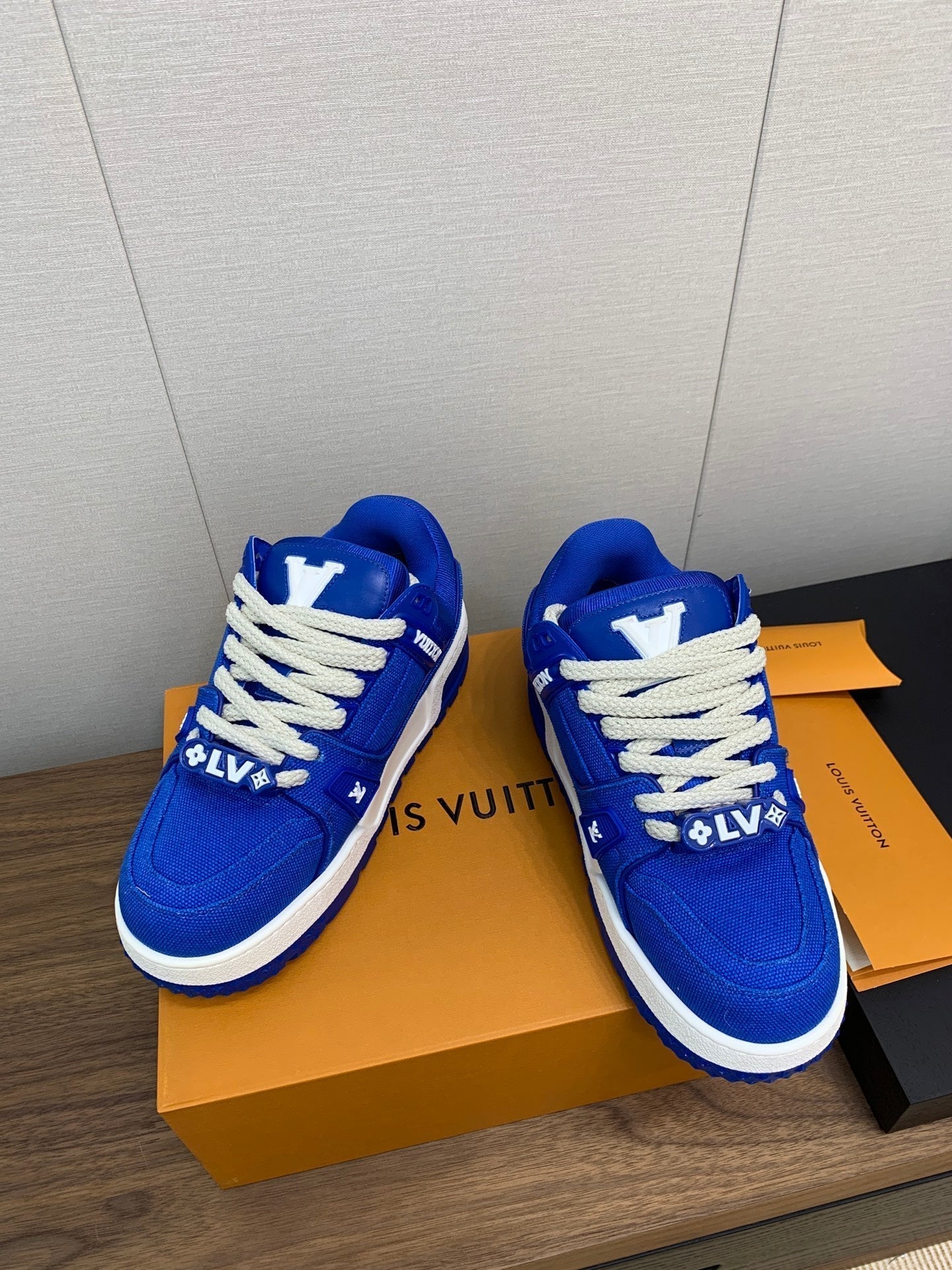 LV WOMEN'S TRAINER IN COBALT BLUE JACQUARD AND CALFSKIN - 35