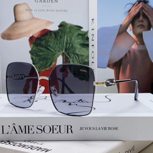 OVERSIZED BAGUETTE SQUARE FRAME SUNGLASSES 562043 IN METAL - Silver smoke