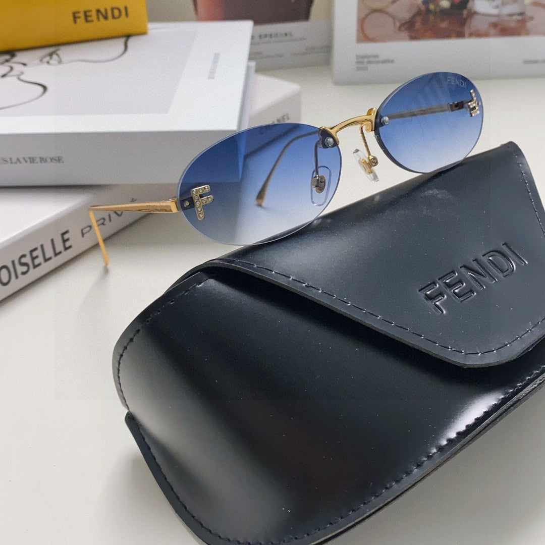 FIRST CRYSTAL RIMLESS OVAL FRAME SUNGLASSES 557152 IN METAL - Blue