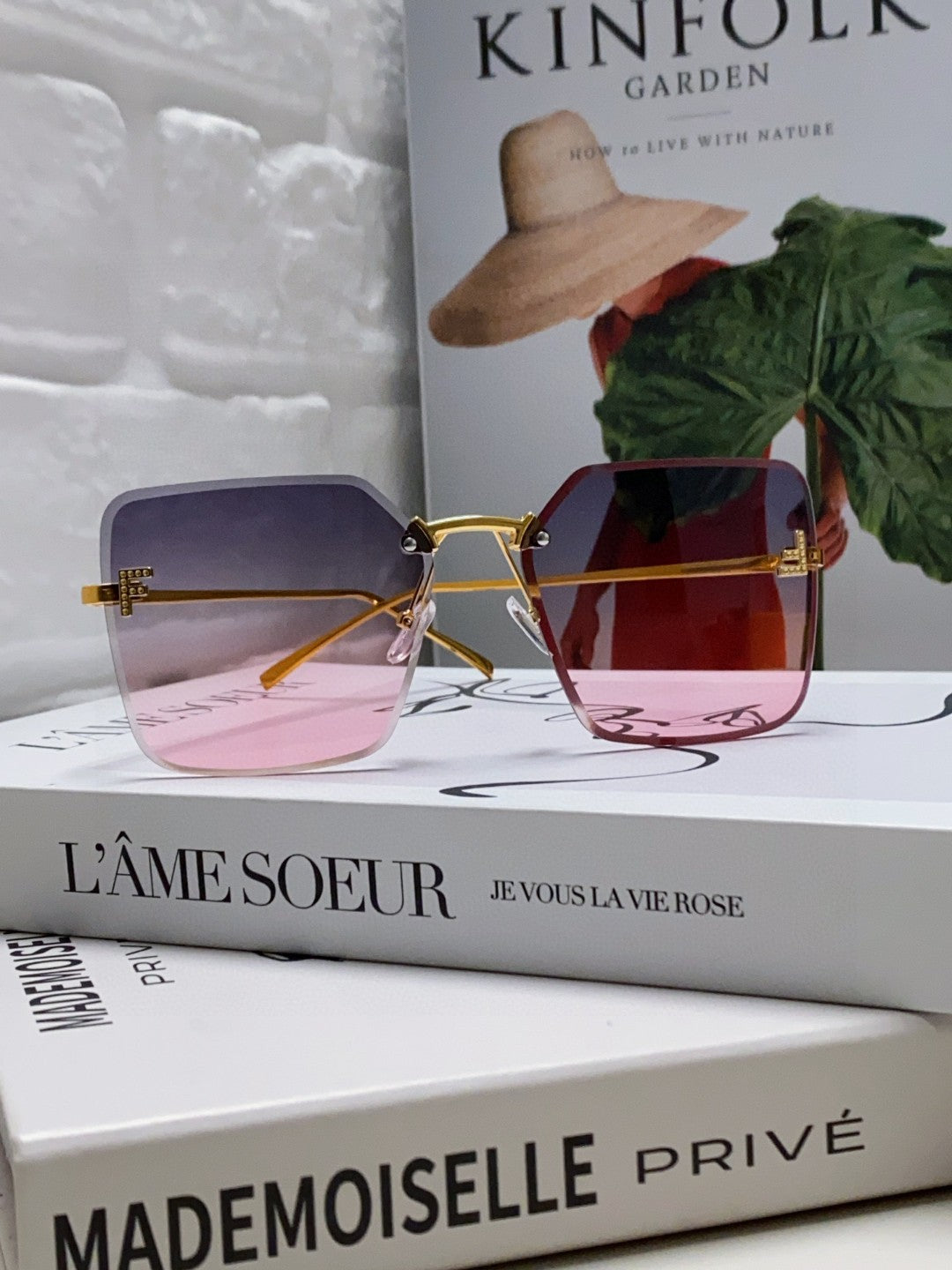 FIRST CRYSTAL SQUARE FRAME SUNGLASSES FE4082US IN METAL - Purple pink