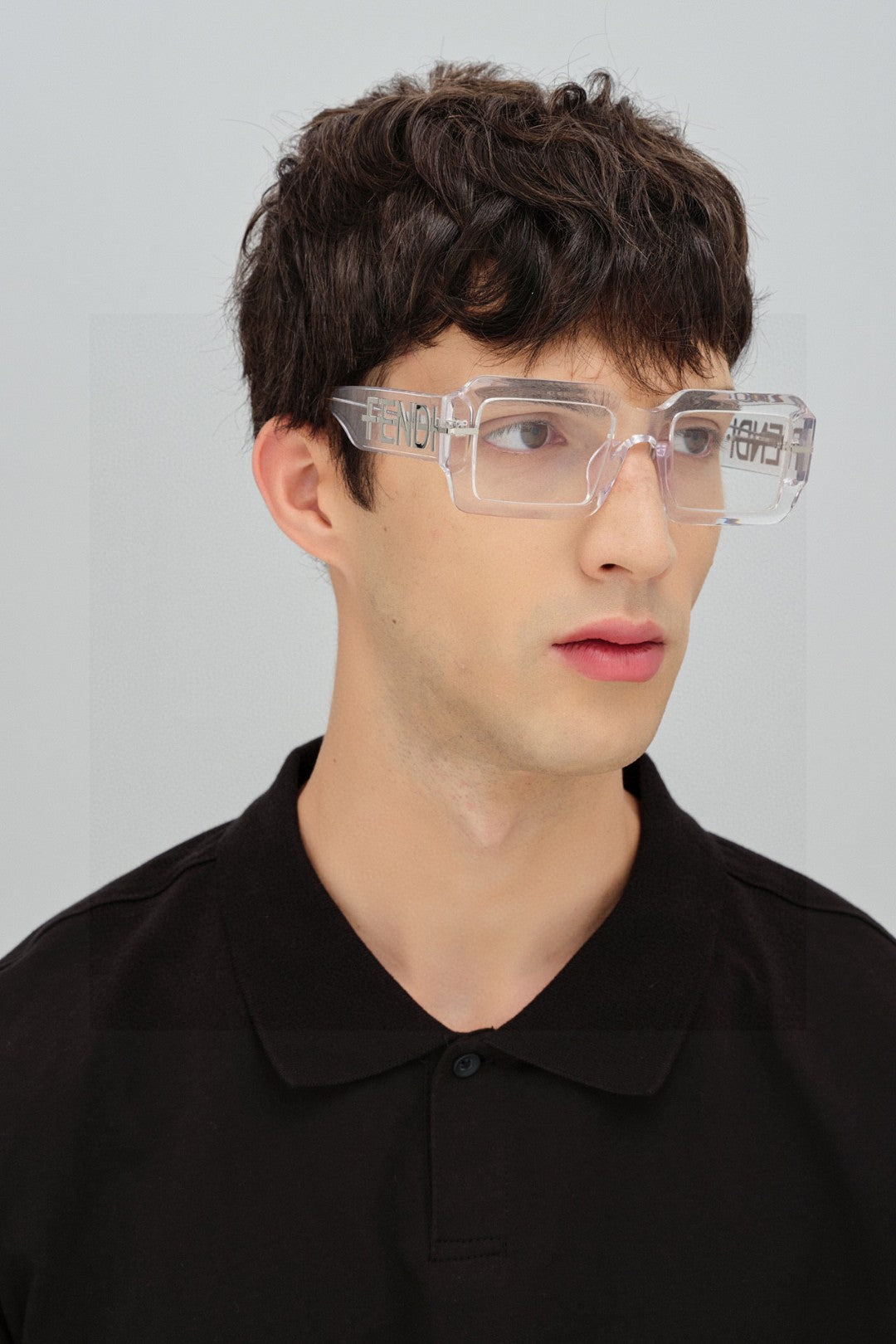 EMBOSSED LOGO DIAGONAL RECTANGULAR SUNGLASSES 563312 IN ACETATE - White