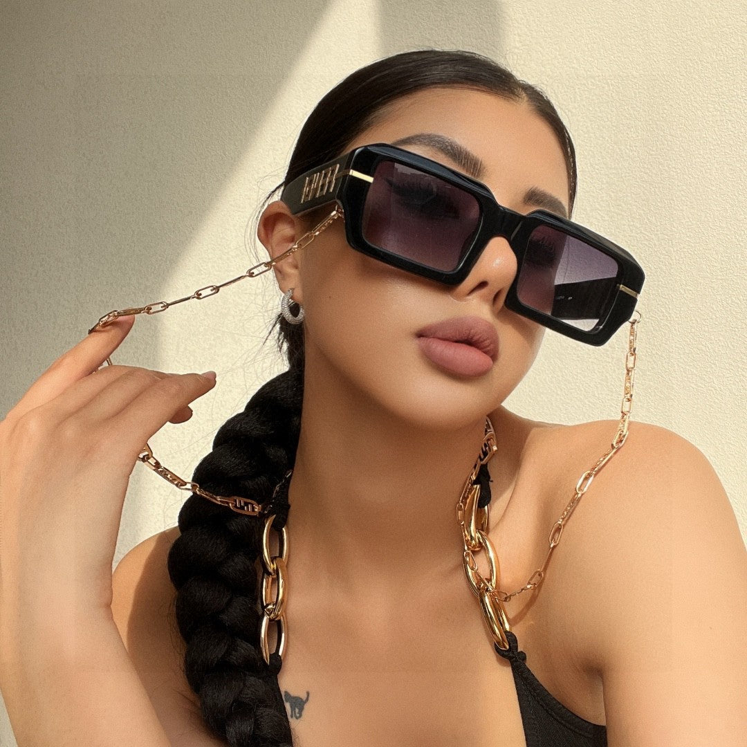 EMBOSSED LOGO DIAGONAL RECTANGULAR SUNGLASSES 563312 IN ACETATE - White