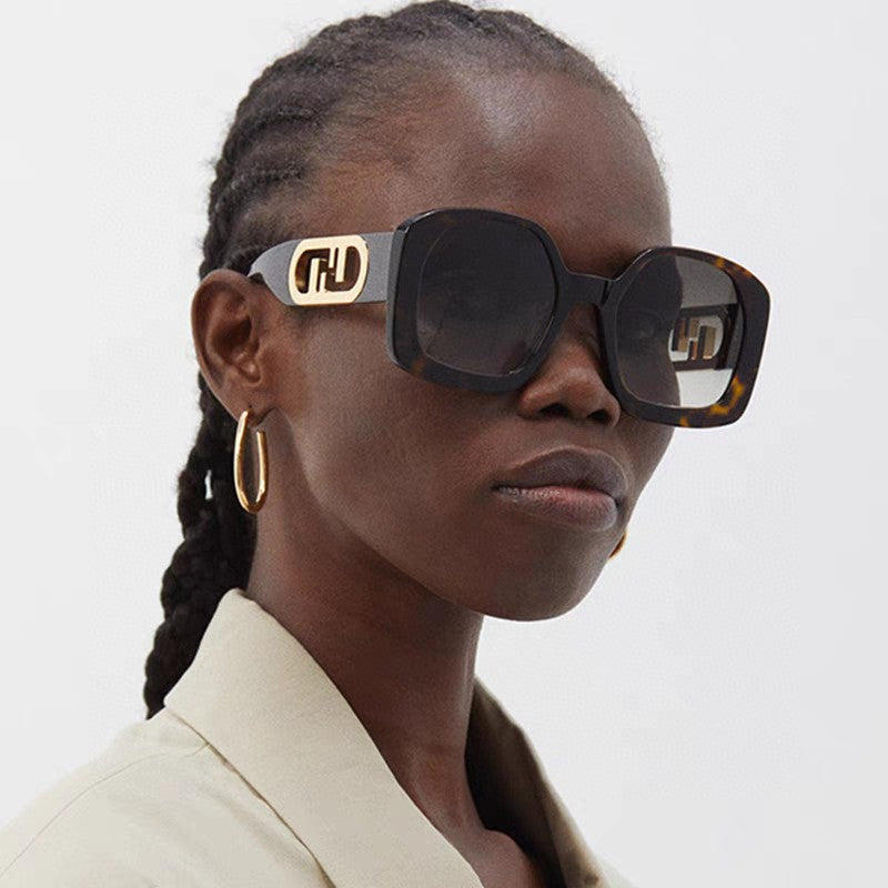 OVERSIZES FF DIAMONDS SQUARE SUNGLASSES 563315 IN ACETATE - White