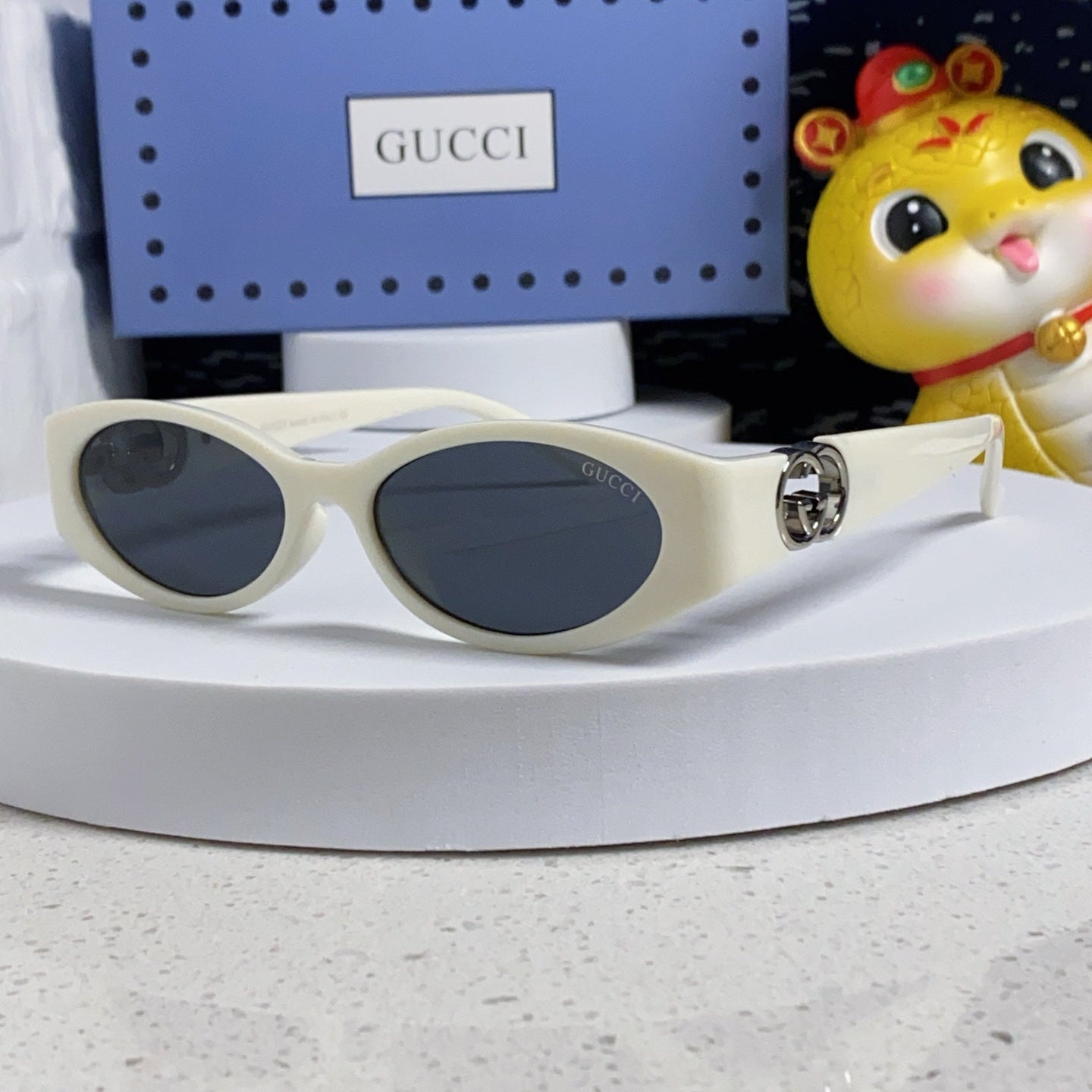 OVAL FRAME SUNGLASSES GG1662SA IN ACETATE - Purple