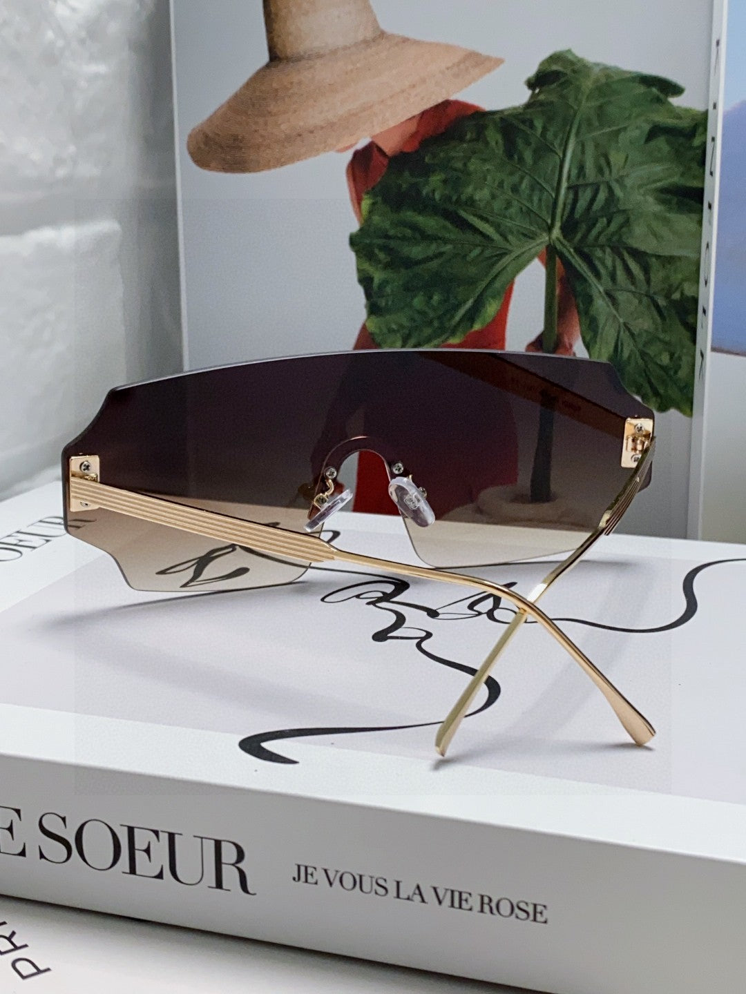 ANGULAR VISOR SUNGLASSES 575795 IN METAL - Letter pattern