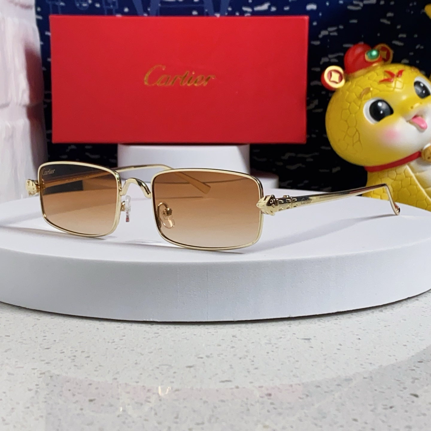 PANTHÈRE RECTANGULAR FRAME SUNGLASSES CT0473S IN METAL - White