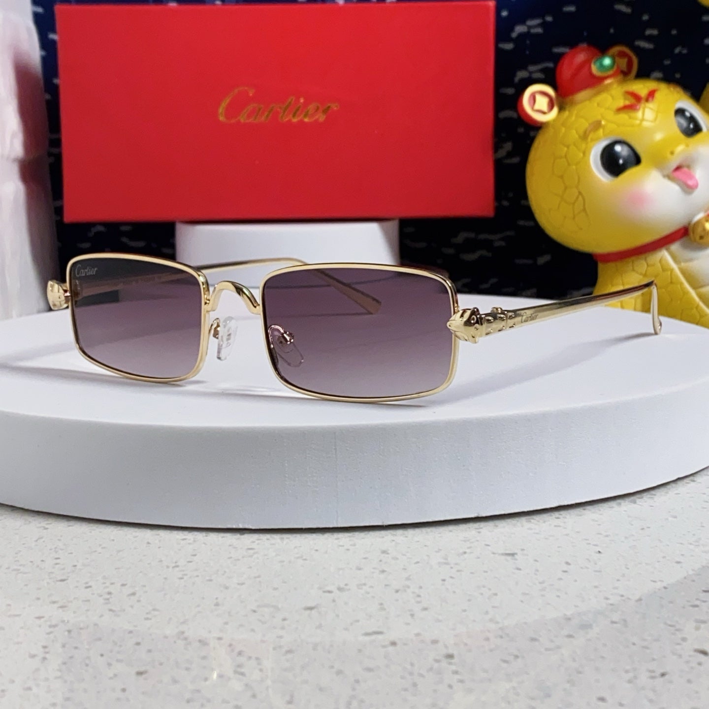 PANTHÈRE RECTANGULAR FRAME SUNGLASSES CT0473S IN METAL - White