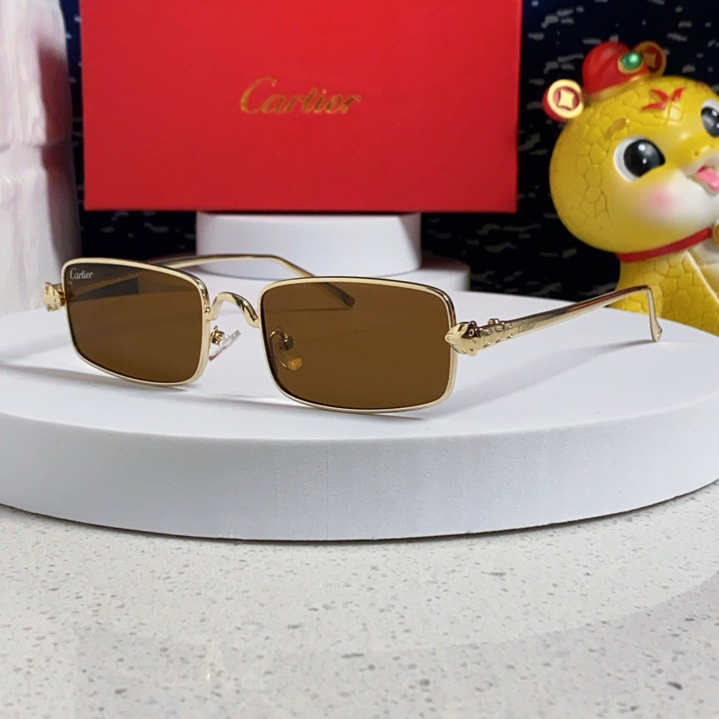 PANTHÈRE RECTANGULAR FRAME SUNGLASSES CT0473S IN METAL - White