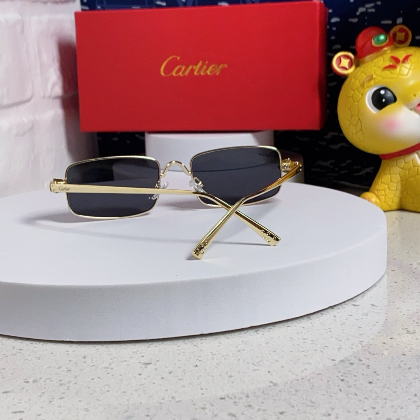 PANTHÈRE RECTANGULAR FRAME SUNGLASSES CT0473S IN METAL - White