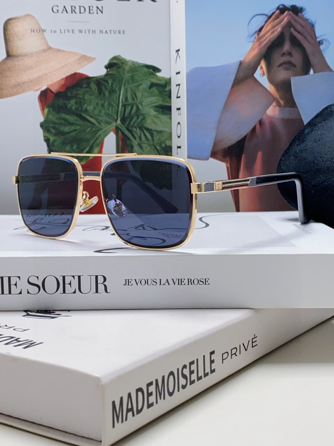 SQUARE FRAME SUNGLASSES 570213 IN METAL - Smoke