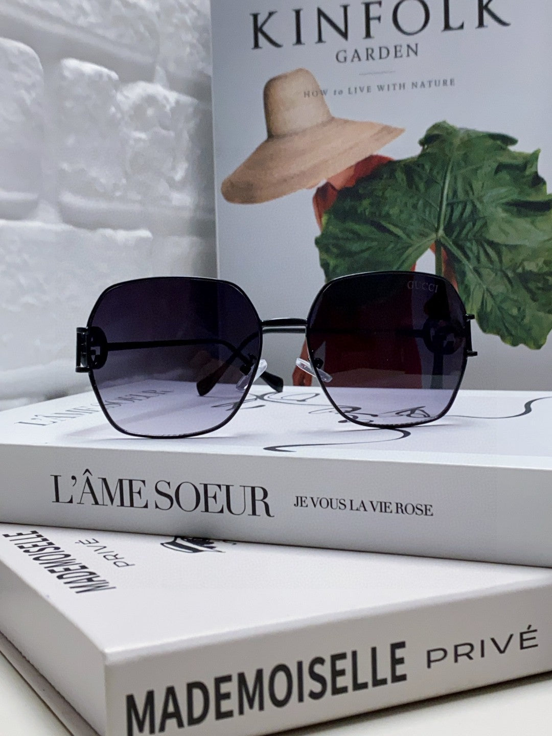 SQUARE FRAME SUNGLASSES 570217 IN METAL - Gradient purple