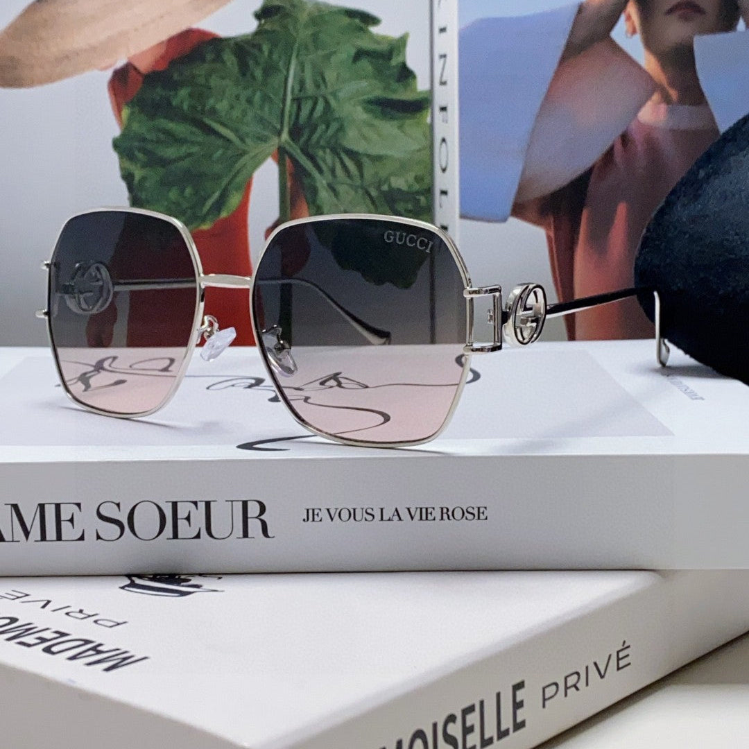 SQUARE FRAME SUNGLASSES 570217 IN METAL - Gradient purple