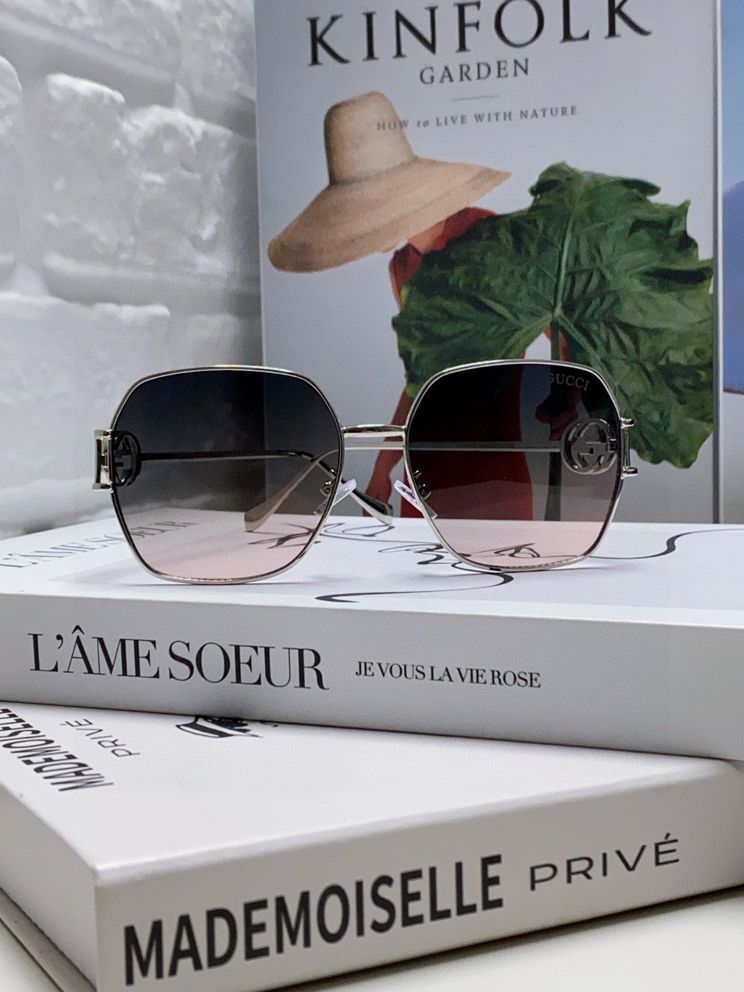 SQUARE FRAME SUNGLASSES 570217 IN METAL - Gradient purple