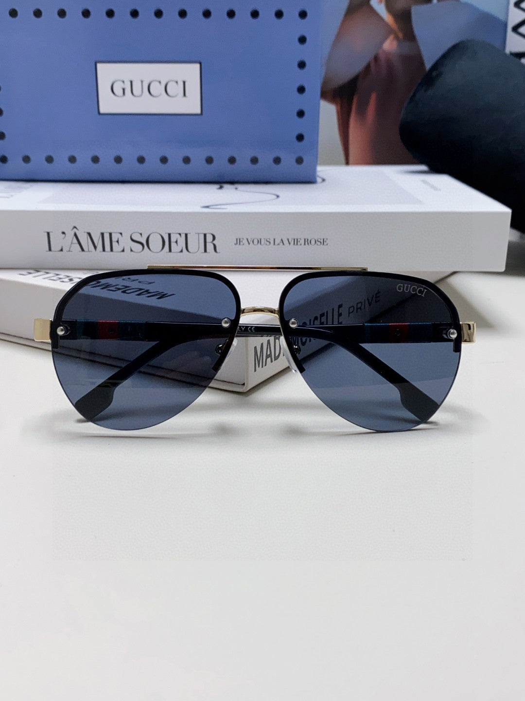 AVIATOR FRAME SUNGLASSES 570223 IN METAL - Purple oblique mask