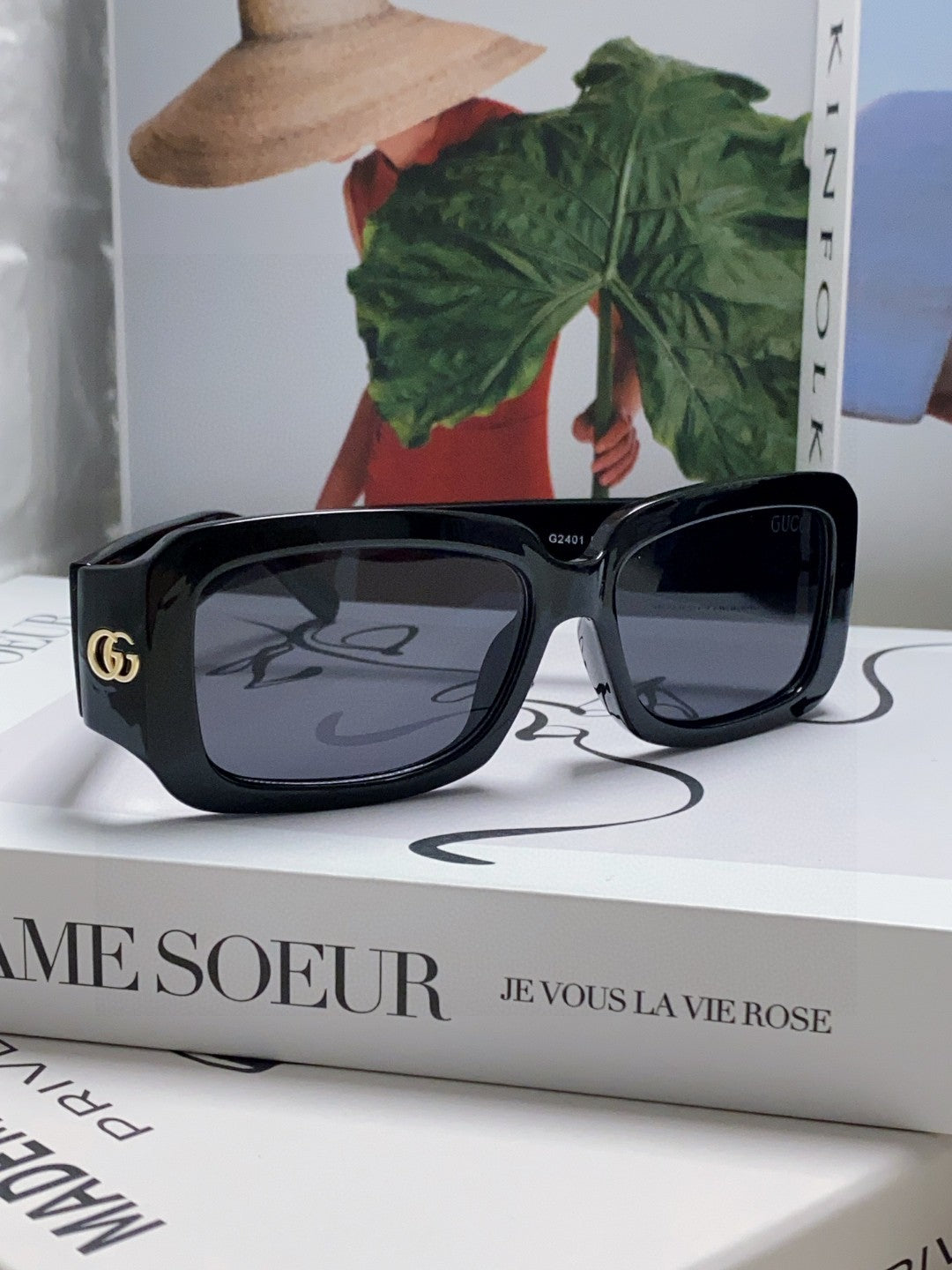 RECTANGULAR FRAME SUNGLASSES 570237 IN ACETATE - Black