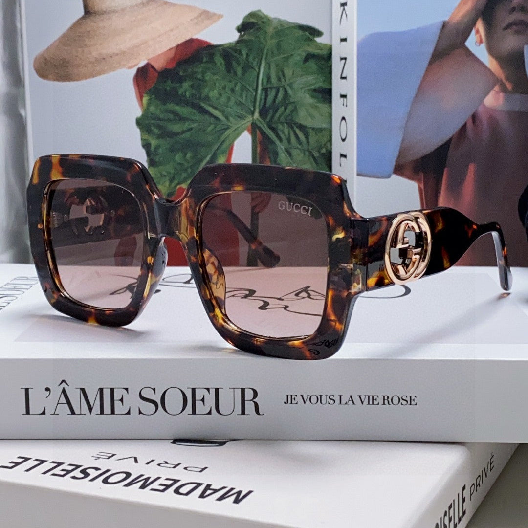 SQUARE FRAME SUNGLASSES GG0178S IN ACETATE EMBOSSED LOGO - Black