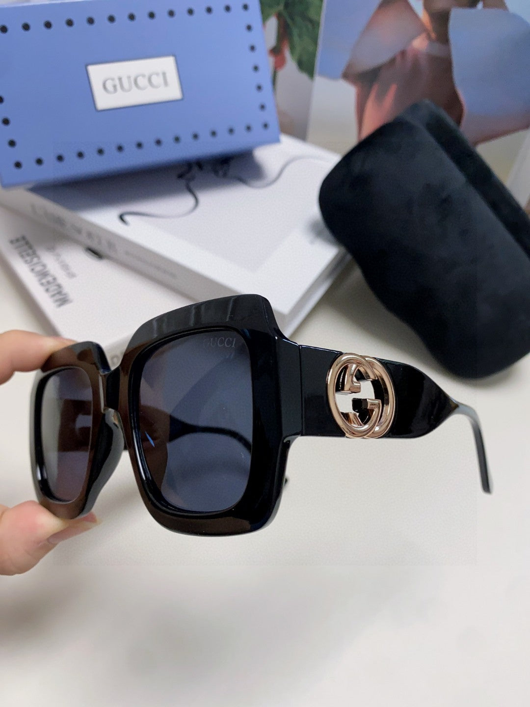 SQUARE FRAME SUNGLASSES GG0178S IN ACETATE EMBOSSED LOGO - Black