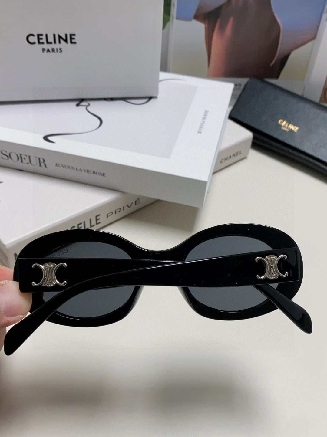 TRIOMPHE SUNGLASSES CL40194 IN ACETATE - Black/Gold Logo