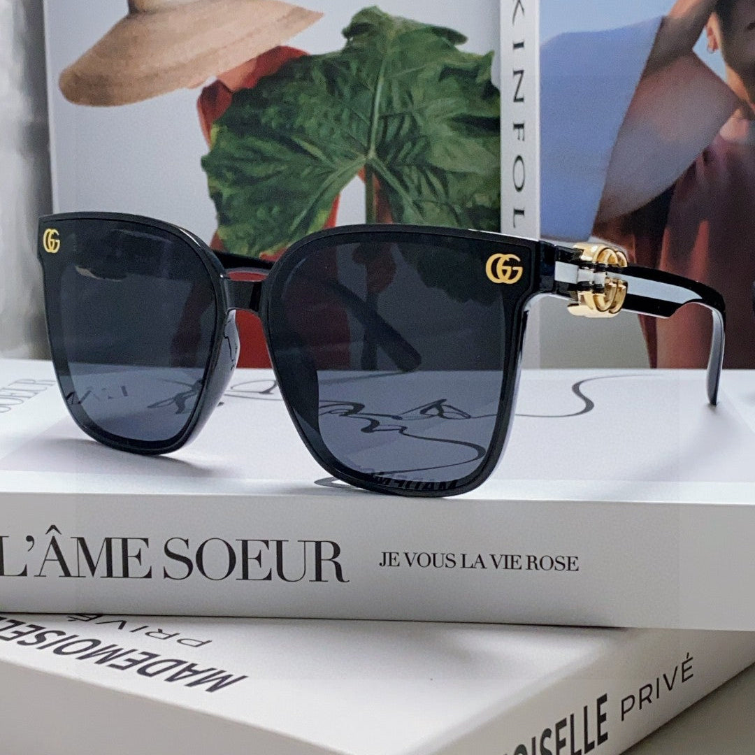 EMBOSSED LOGO BUTTERFLY FRAME SUNGLASSES 576876 IN ACETATE - Black/ black