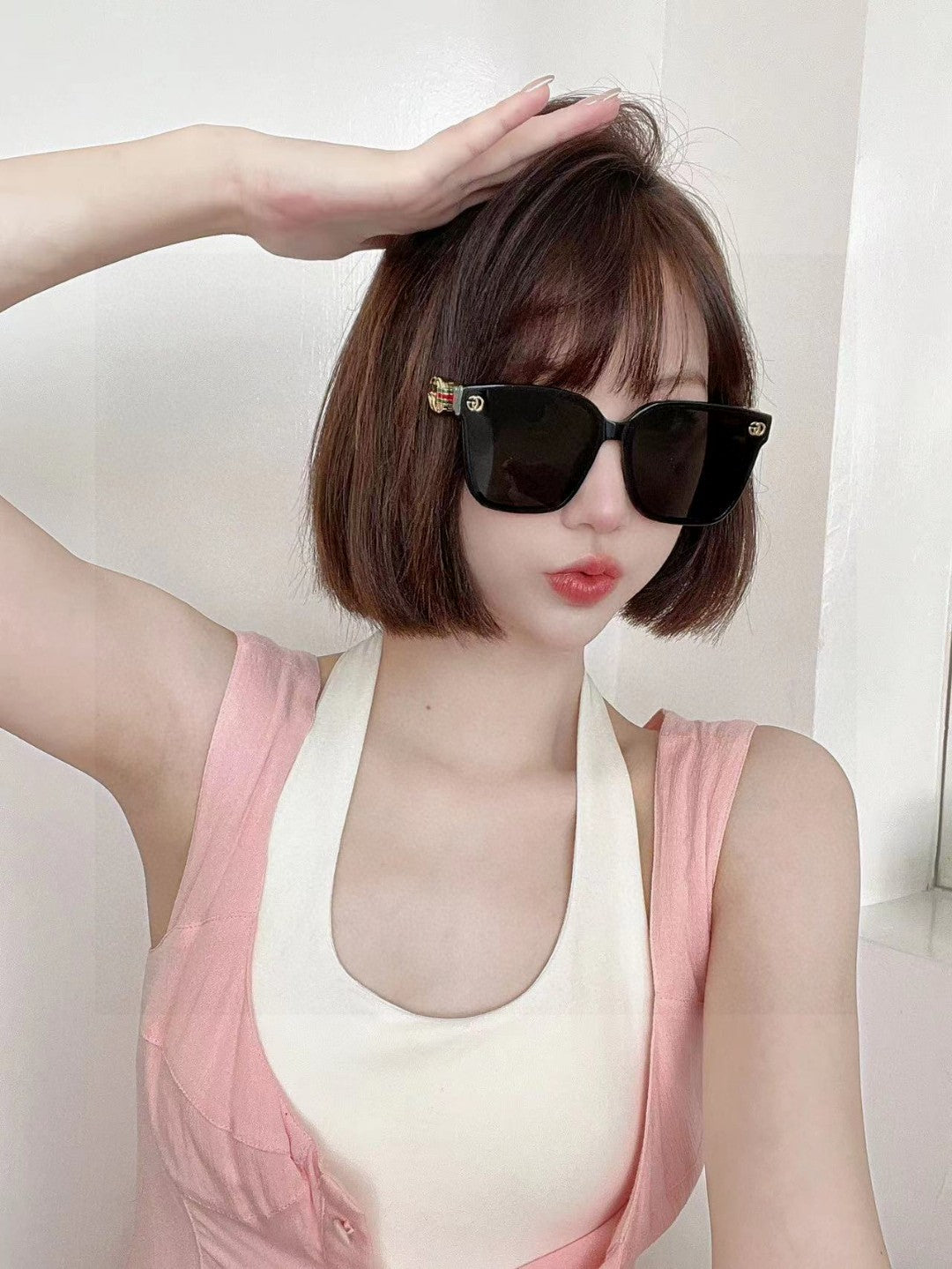 EMBOSSED LOGO BUTTERFLY FRAME SUNGLASSES 576876 IN ACETATE - Black/ black