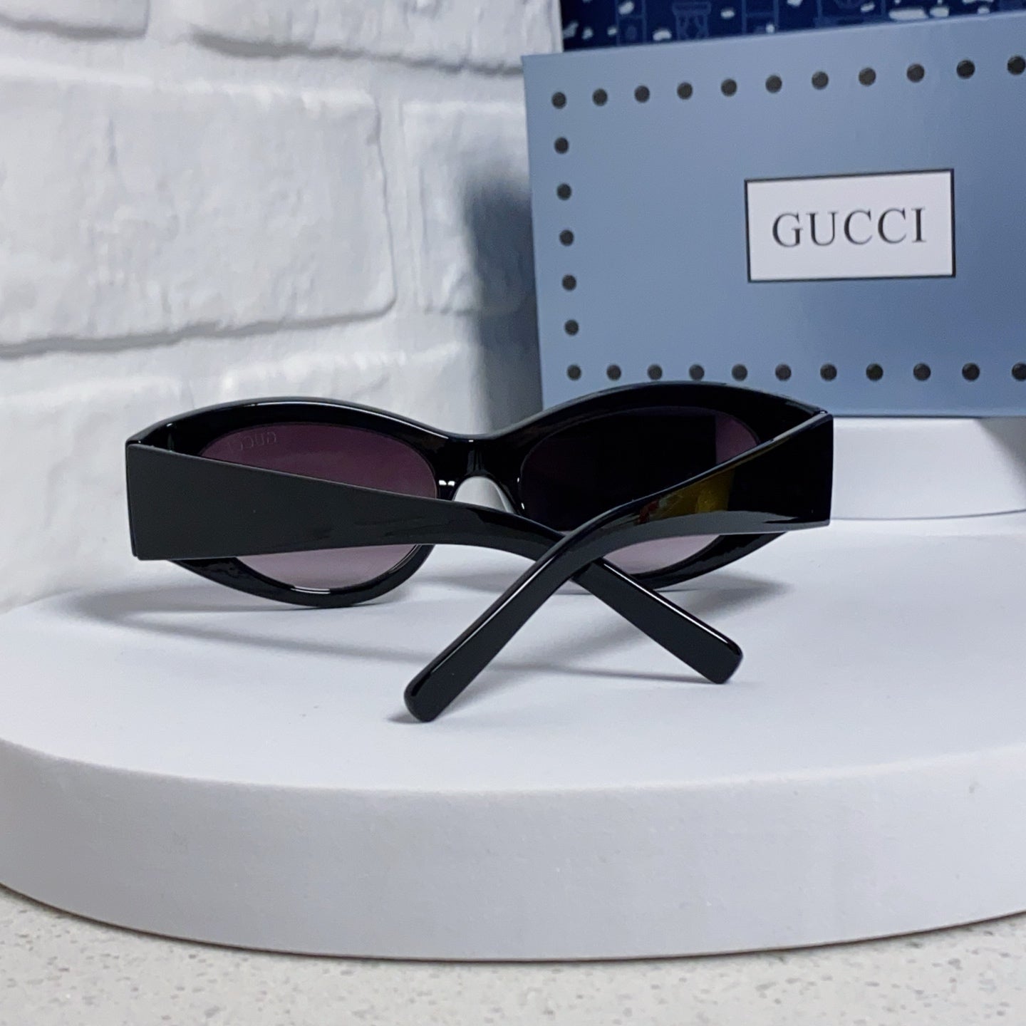 CAT-EYE FRAME SUNGLASSES 563336 IN ACETATE - Blue
