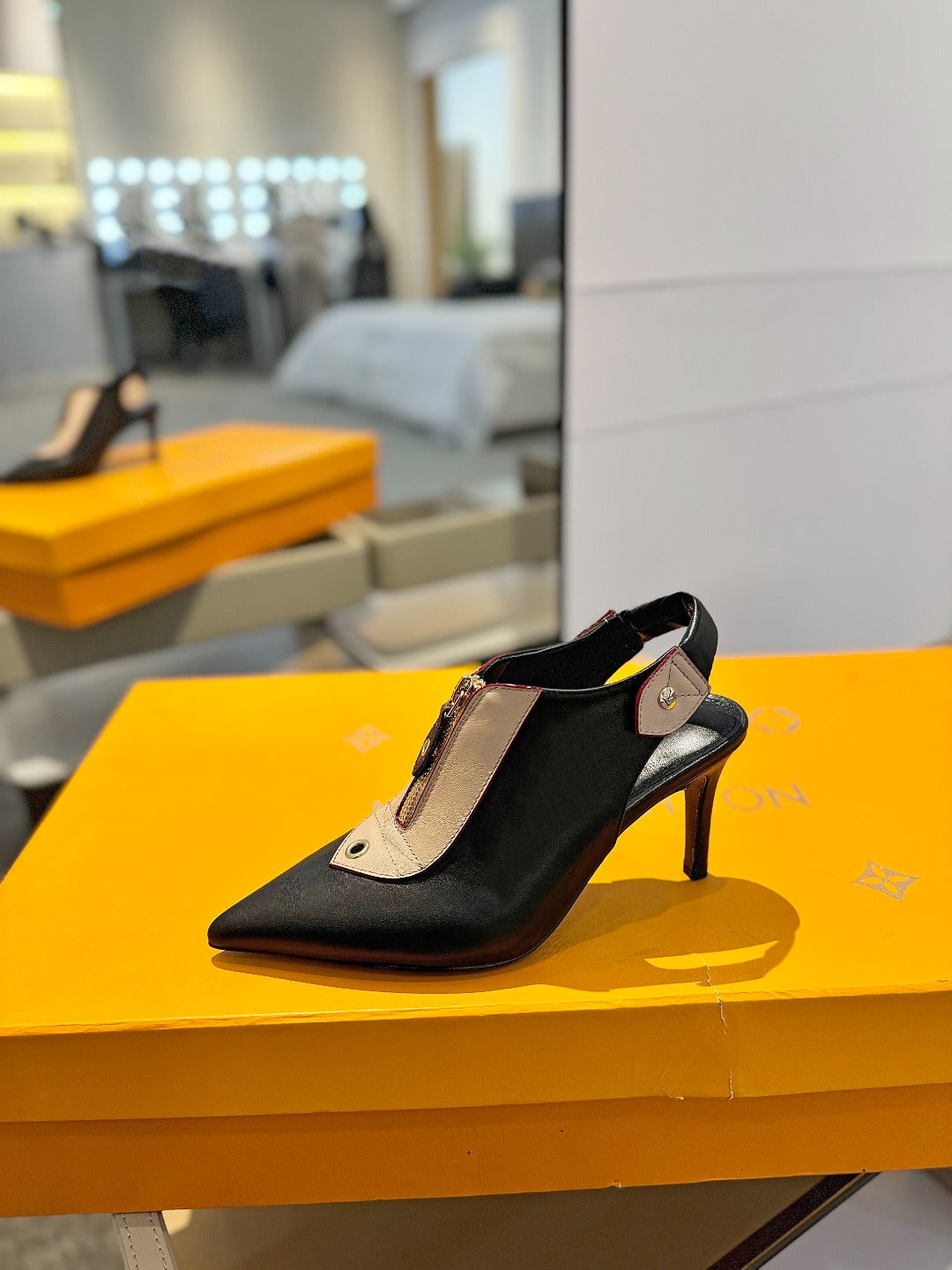 ALLURE HIGH 8 CM SLINGBACK IN BLACK MIX SAND BROWN CALFSKIN - 34