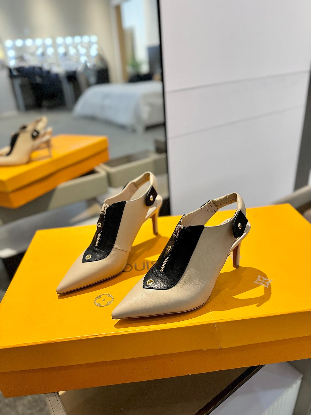 ALLURE HIGH 8 CM SLINGBACK IN SAND BROWN CALFSKIN - 34