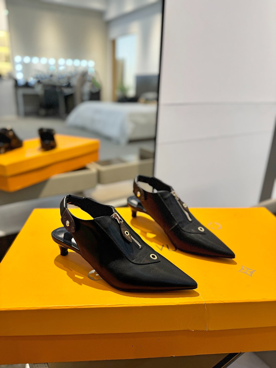 ALLURE HIGH 4.5 CM SLINGBACK IN BLACK MONOGRAM CALFSKIN - 34