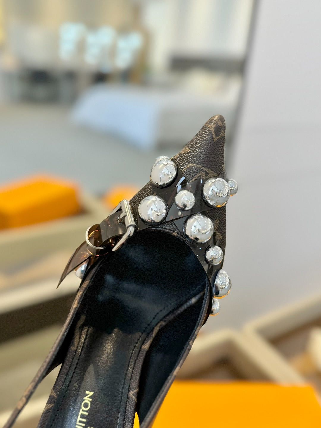HIGH HEELS 95 MM IN CHOCOLATE BROWN MONOGRAM CALFSKIN WITH CRYSTALS - 34