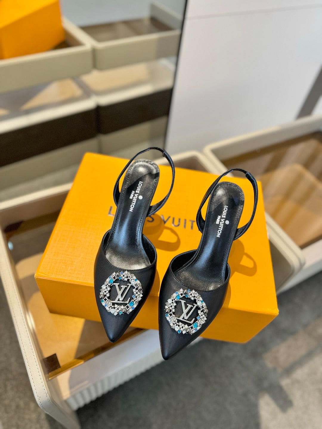 HIGH HEEL 75 MM SLINGBACK IN BLACK CALFSKIN WITH CRYSTAL - 34