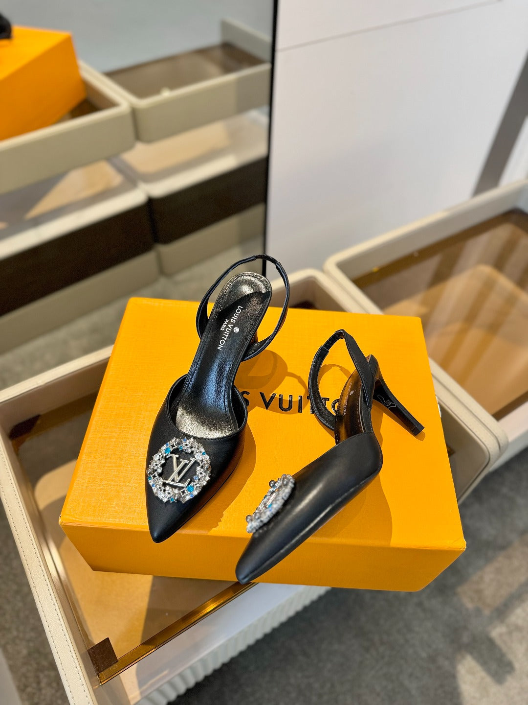 HIGH HEEL 75 MM SLINGBACK IN BLACK CALFSKIN WITH CRYSTAL - 34