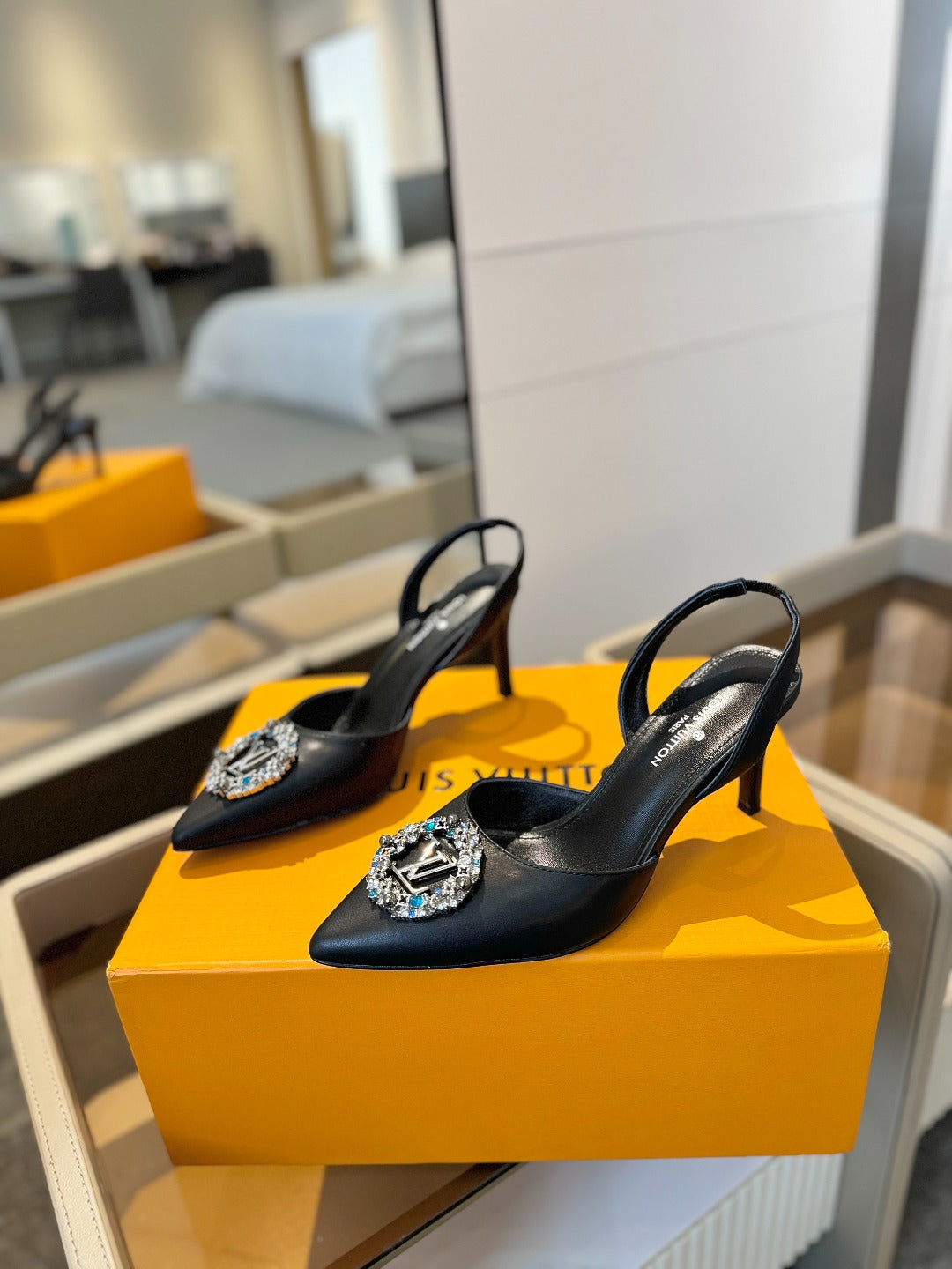 HIGH HEEL 75 MM SLINGBACK IN BLACK CALFSKIN WITH CRYSTAL - 34