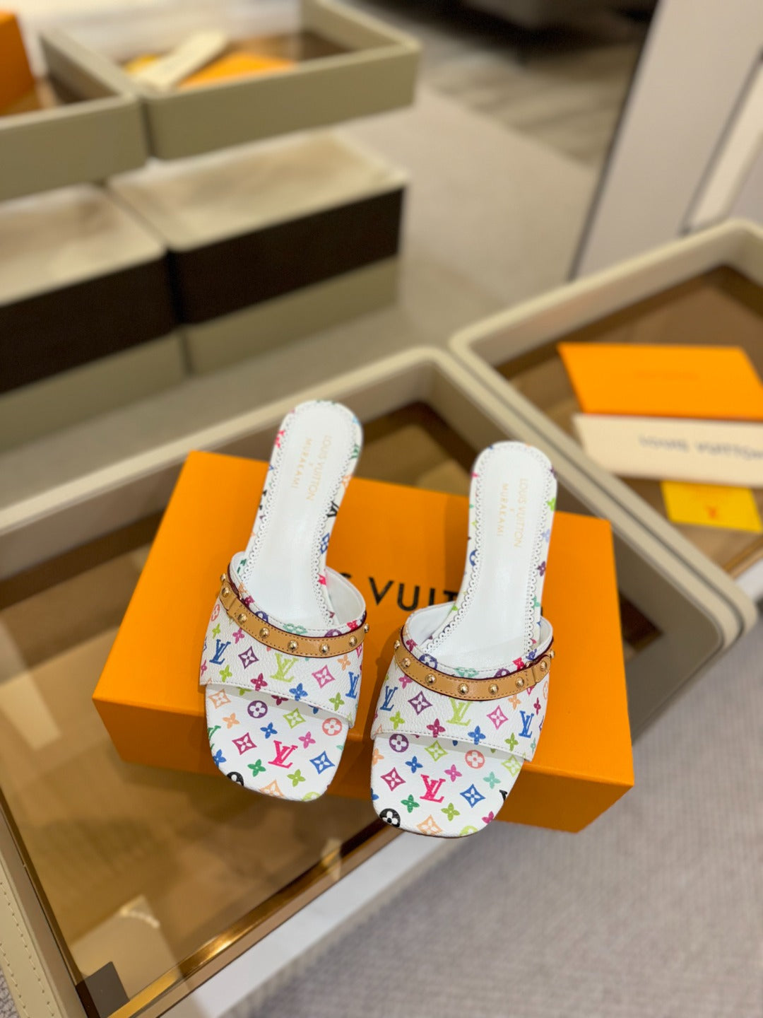 LV X TM 6AM HIGH 4 CM MULE IN WHITE MONOGRAM CALFSKIN - 34