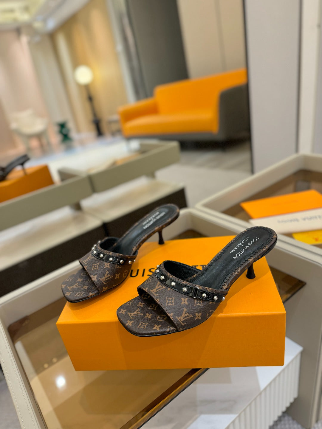 LV X TM 6AM HIGH 4 CM MULE IN CHOCOLATE BROWN MONOGRAM CALFSKIN - 34