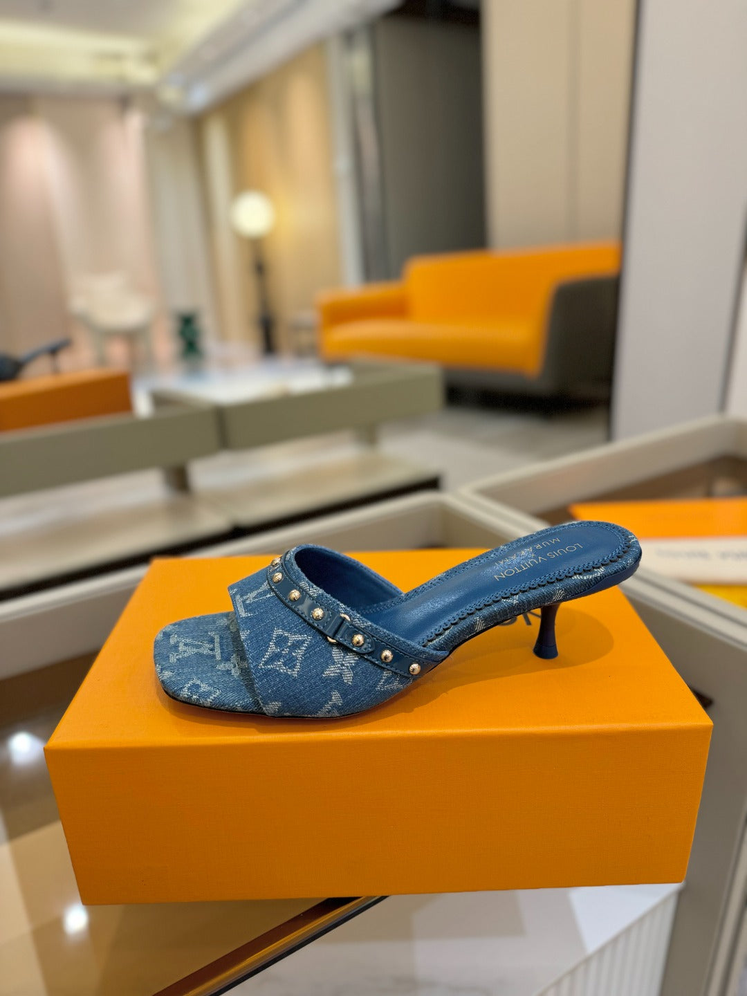 LV X TM 6AM HIGH 4 CM MULE IN NAVY BLUE MONOGRAM DENIM - 34